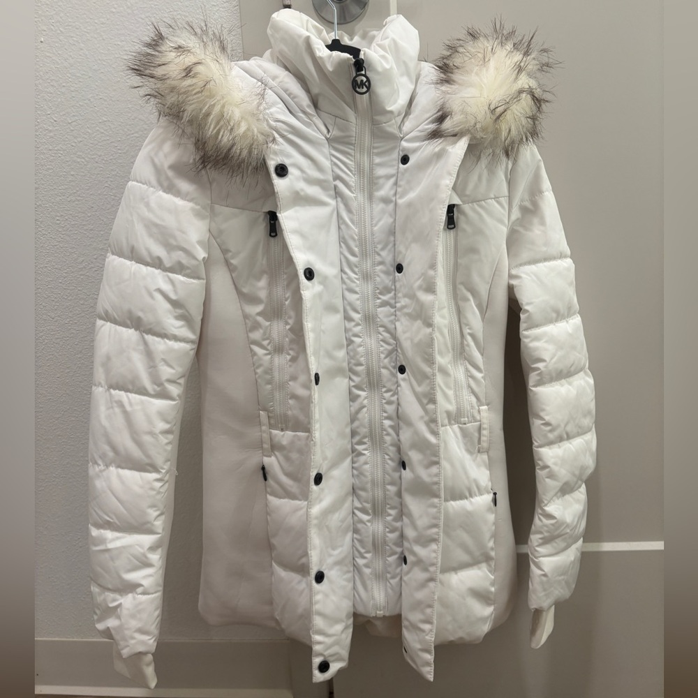 Belted White Puffer Coat with Faux Fur Hood
